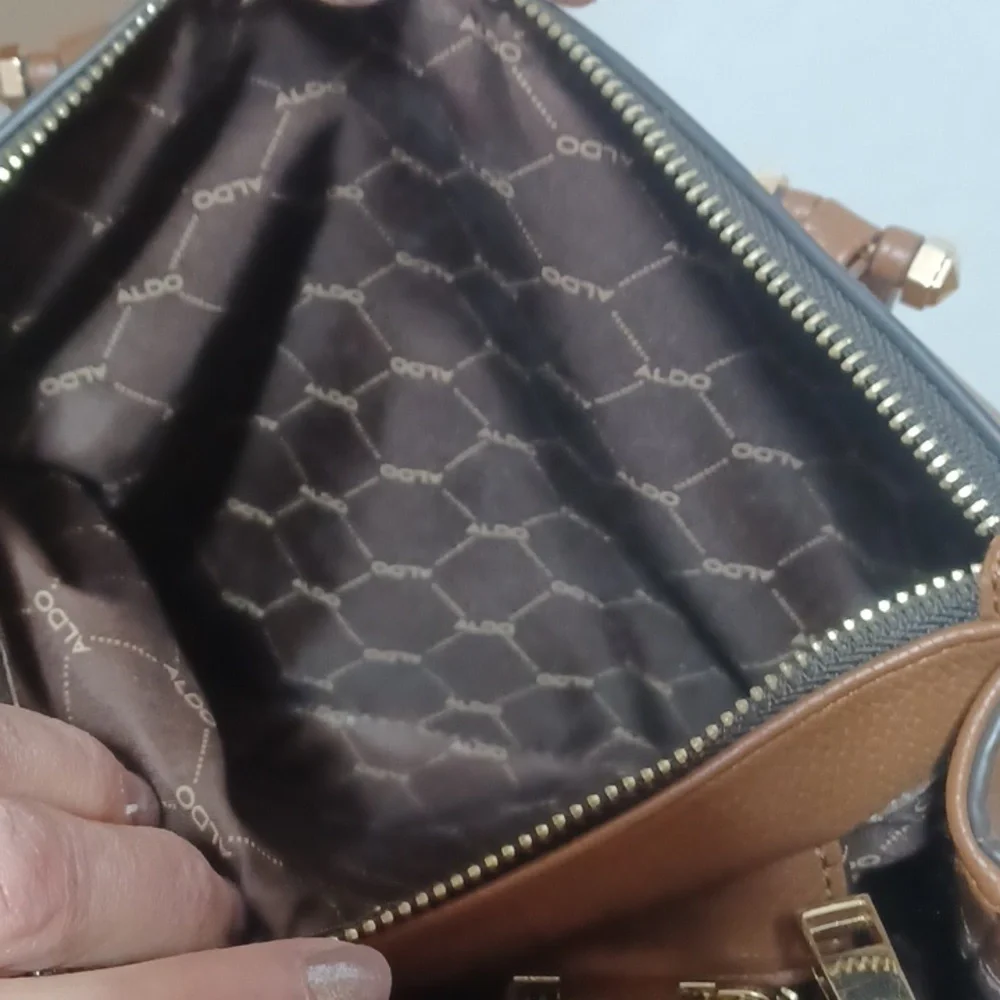 ALDO PURSE in a beautiful brown leather like material new 😍 👌